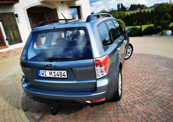 Subaru Forester cena 35900 przebieg: 194000, rok produkcji 2012 z Rajgród małe 352